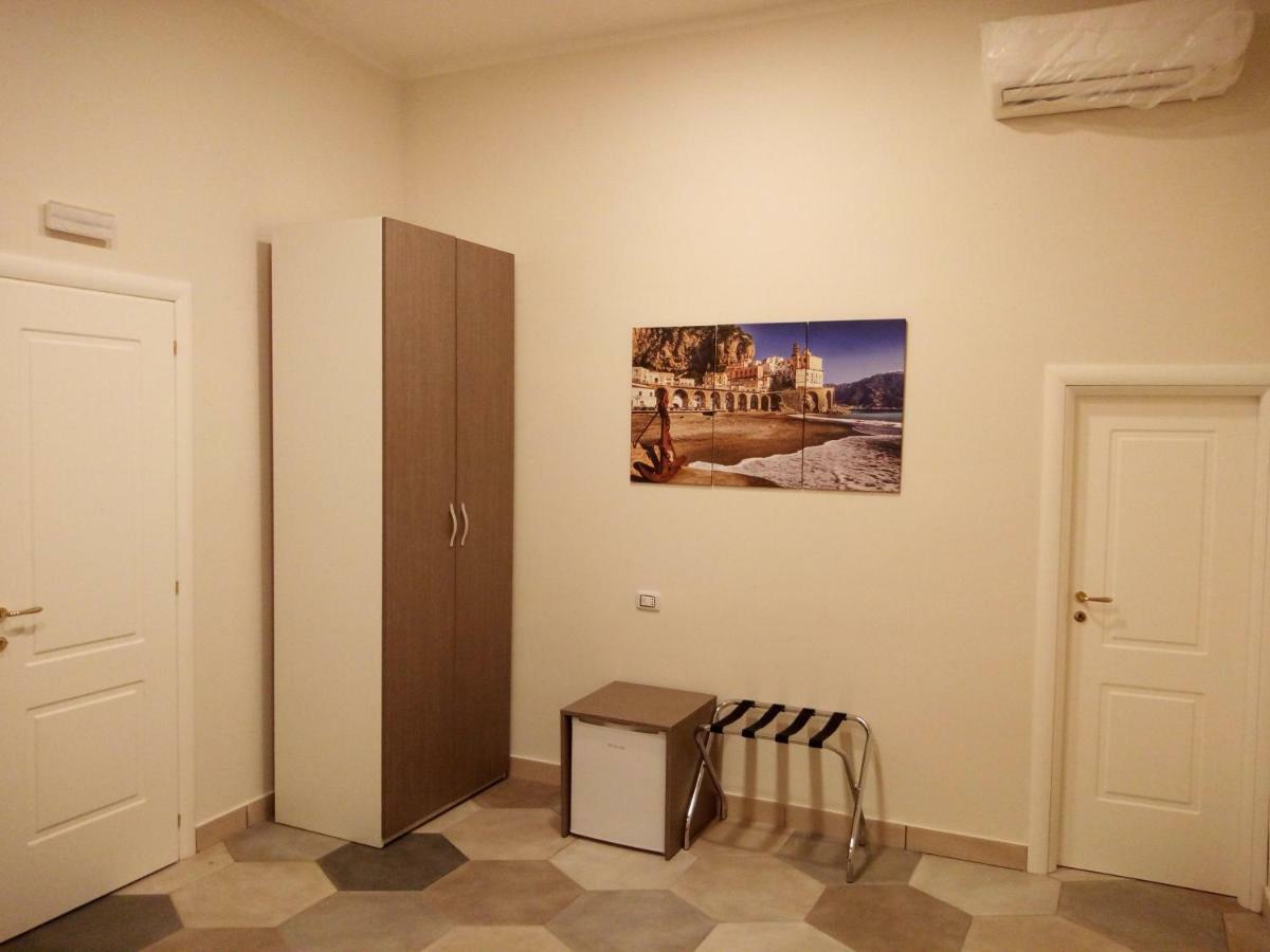 B&B La Dimora Del Conte Napoli Eksteriør bilde